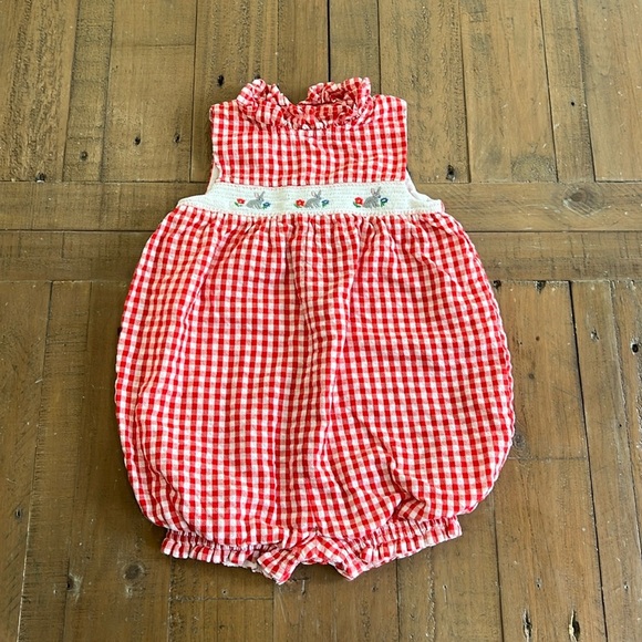 Baby Boden red gingham smocked bunny romper - Picture 1 of 7